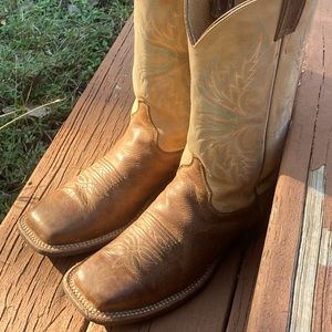 Justin Boots Western Square Toe Women’s 10 Bent Rail Collection Cowgirl Cowboy